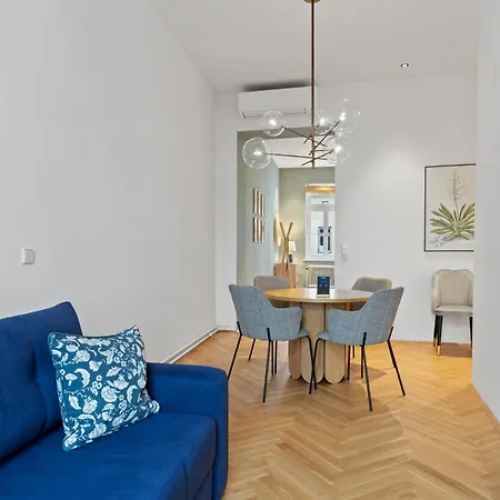 Stadthotel - Sgrafit - Self Check-in Apartment Retz