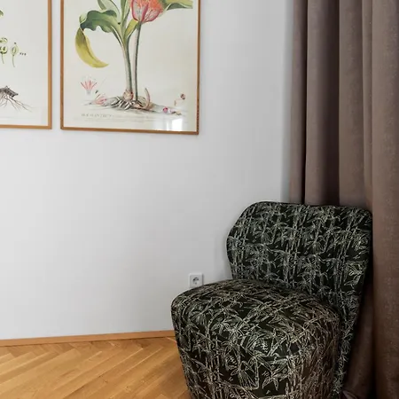 Sgrafit - Self Check-in