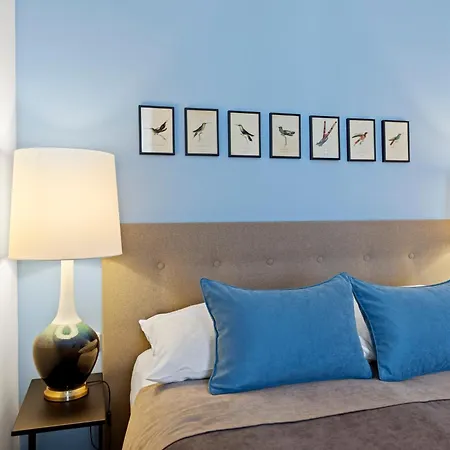 Stadthotel - Sgrafit - Self Check-in Apartment 4*
