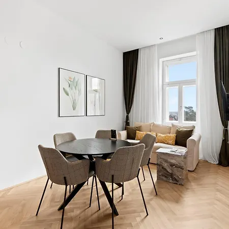 Apartment Stadthotel - Sgrafit - Self Check-in Retz