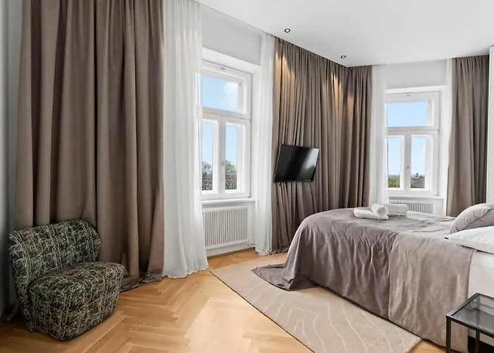 Sgrafit - Self Check-in * Retz