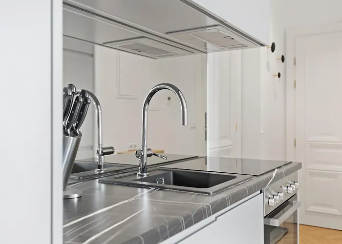 Sgrafit - Self Check-in *