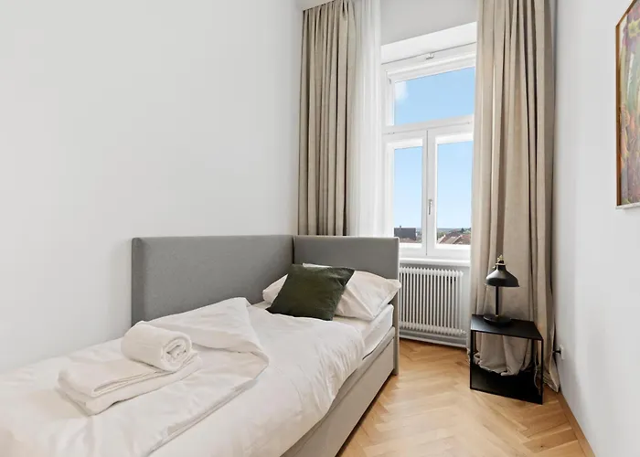 Sgrafit - Self Check-in Retz